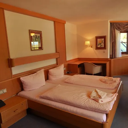 Koenigsseer Hof Hotel 3*