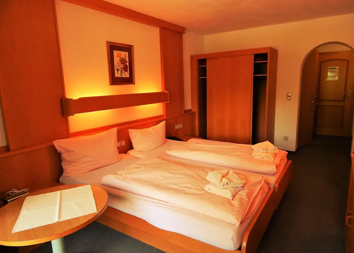 Koenigsseer Hof 3*