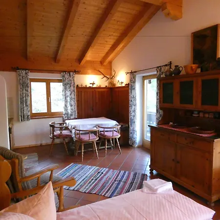 Szálloda Koenigsseer Hof