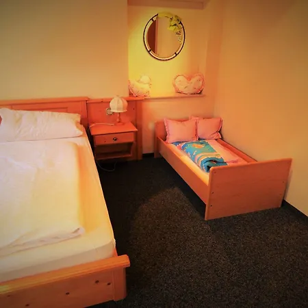 Koenigsseer Hof 3* Шёнау-ам-Кёнигсзе