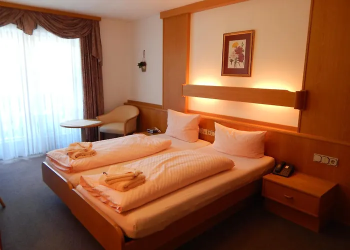 Koenigsseer Hof 3*
